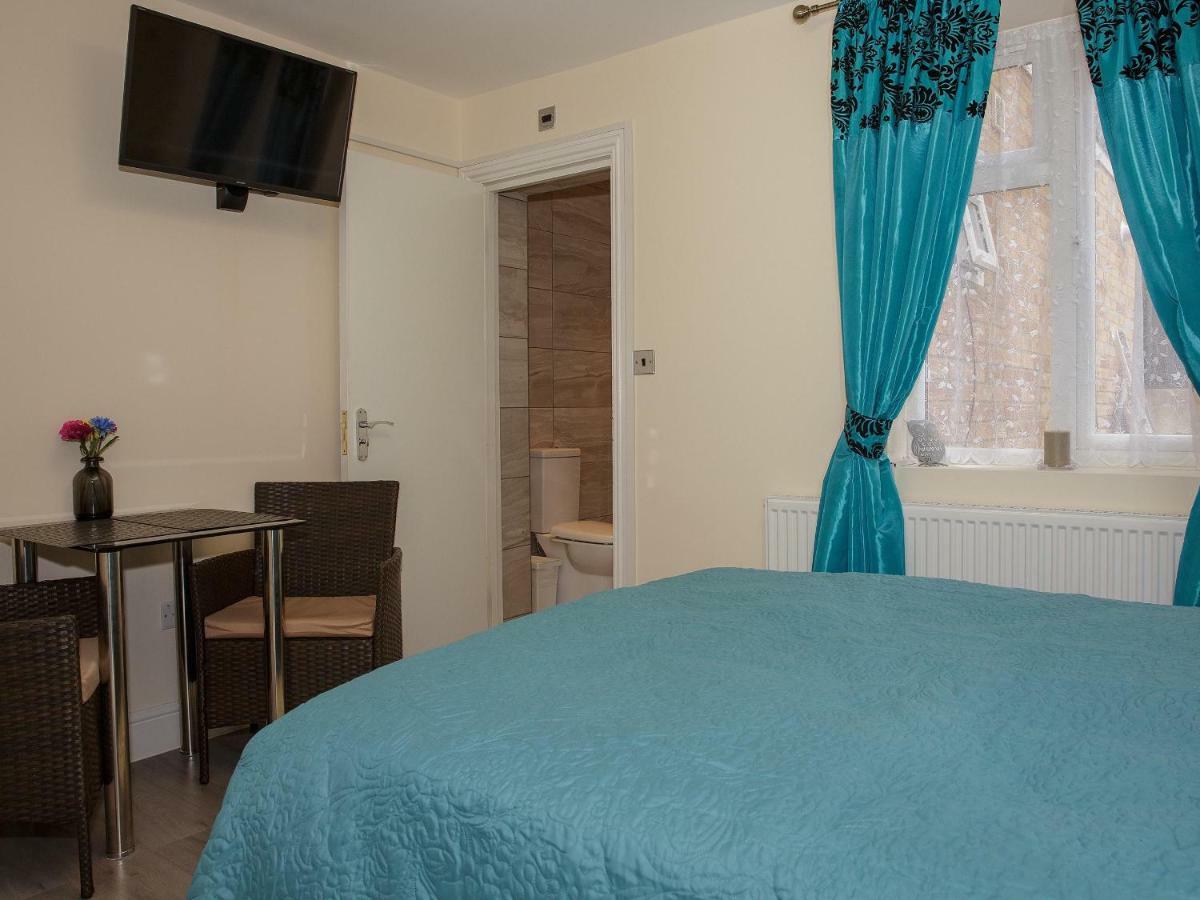 Gooseacre Rooms Harrow Exteriör bild