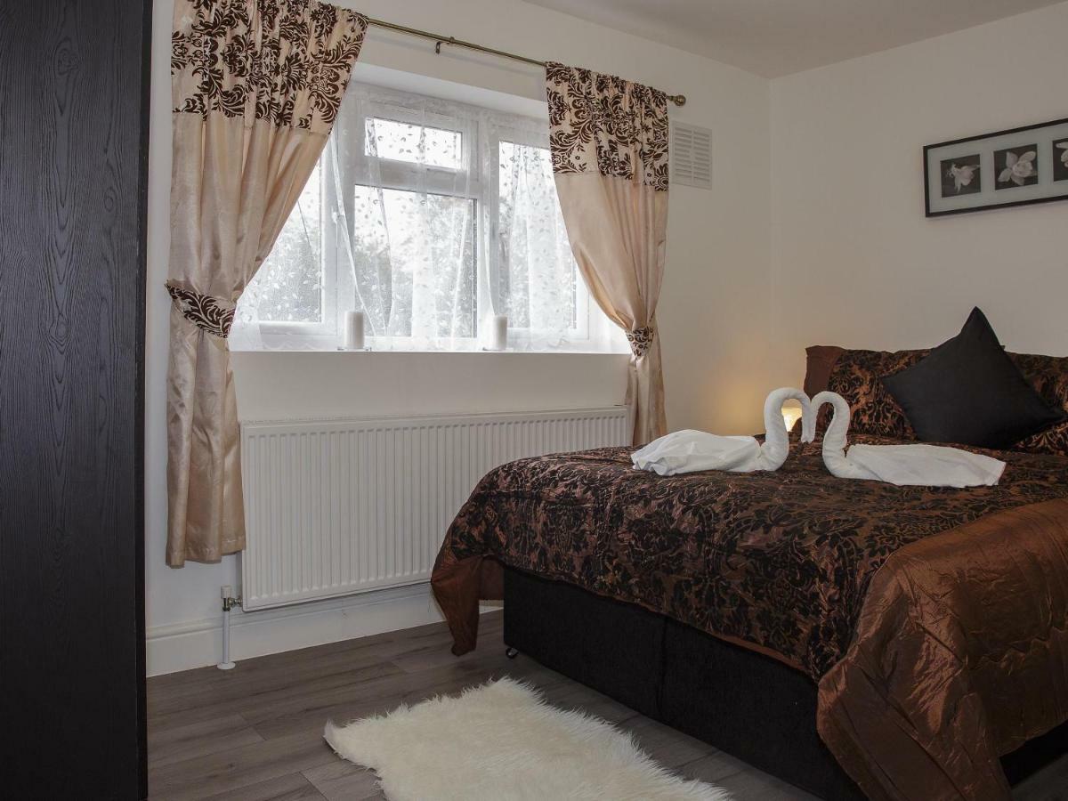 Gooseacre Rooms Harrow Exteriör bild