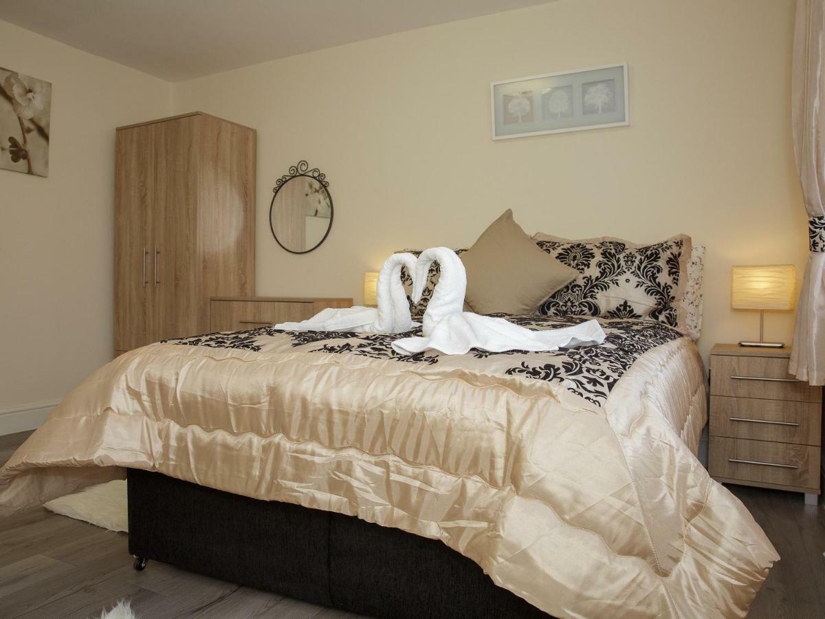 Gooseacre Rooms Harrow Exteriör bild