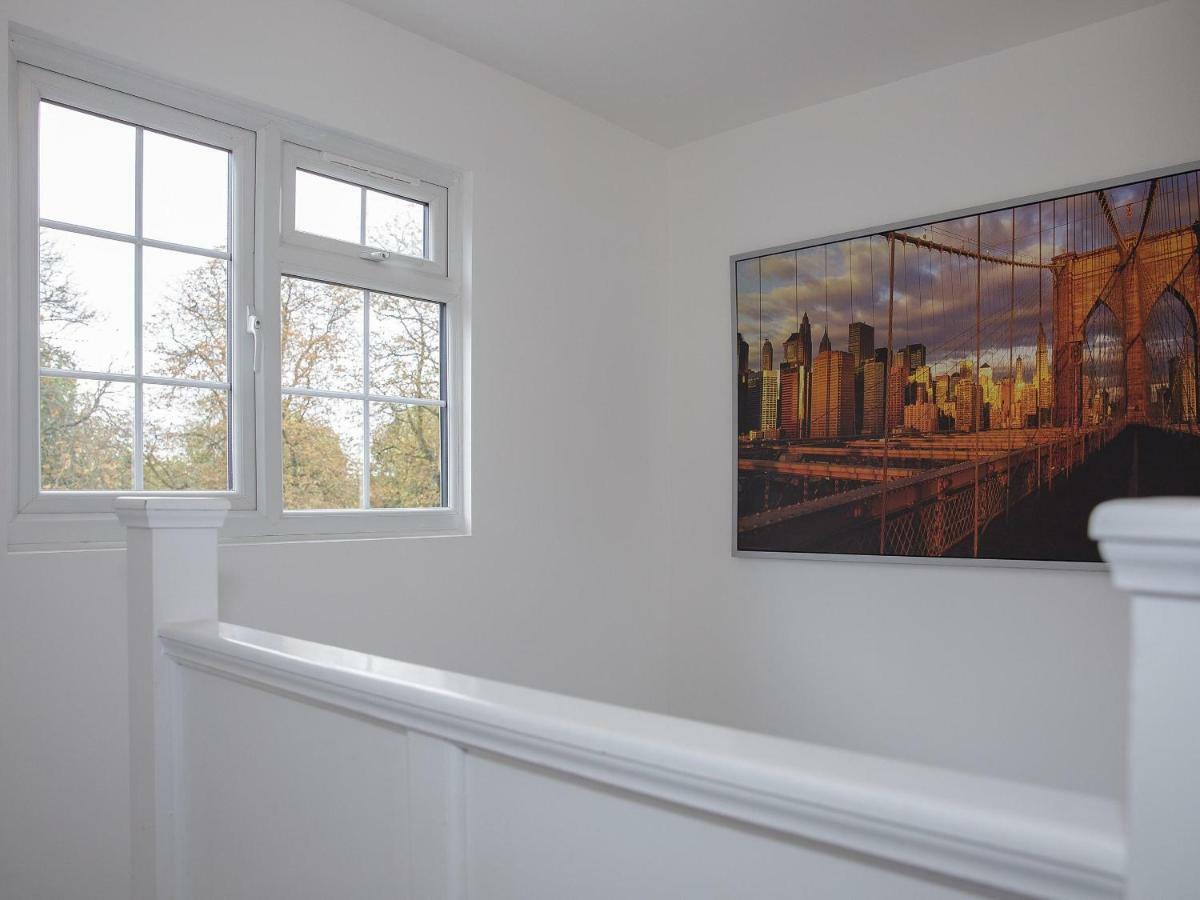Gooseacre Rooms Harrow Exteriör bild