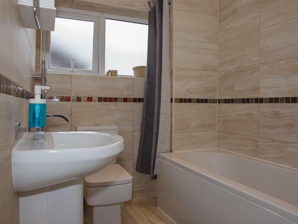 Gooseacre Rooms Harrow Exteriör bild